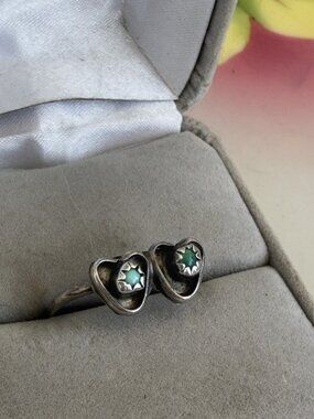 Vintage 60s Zuni Native American Shadowbox Double Heart Ring Sterling Size 7